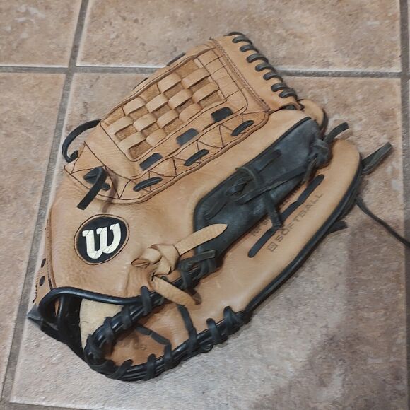 Wilson Softball A2478 XXL Over Sized Pocket 13.5" Baseball Glove Brown Leather - Picture 1 of 16